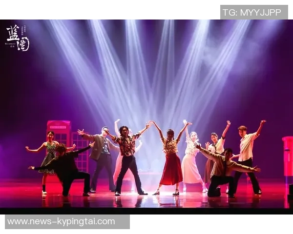 实时新闻深圳街舞队在极限运动联赛中的团队意识与表现分析